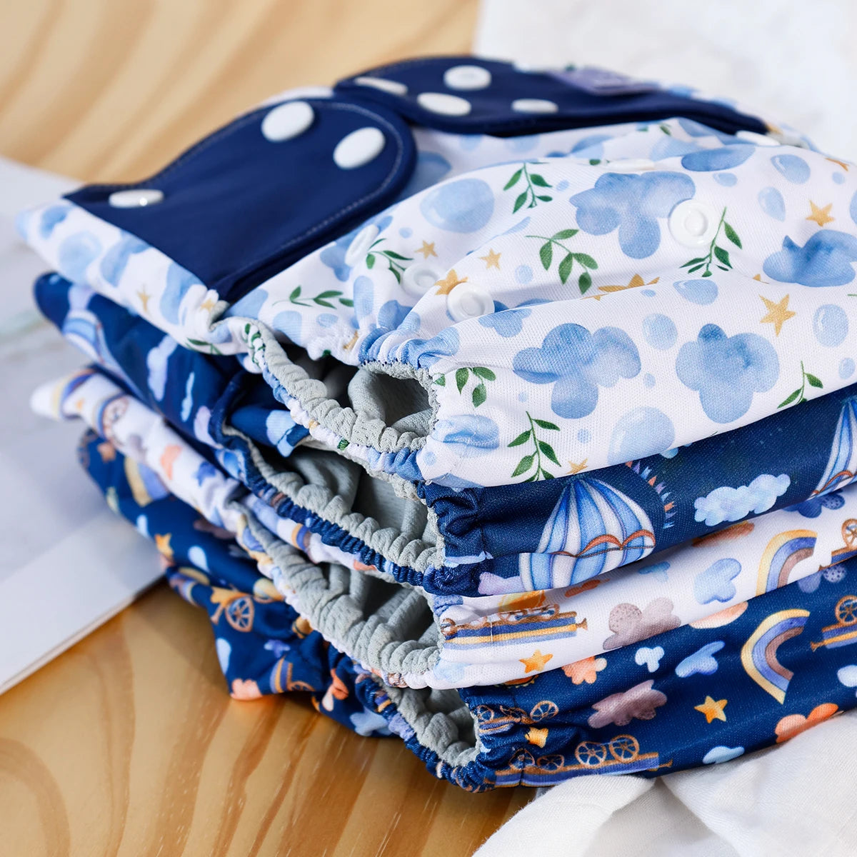 Set of 4 Washable Reusable Cloth Diapers (Adjustable, 3-15kg) SD05