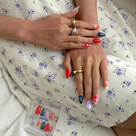 30 Stunning Grey Nails for a Sophisticated Manicure